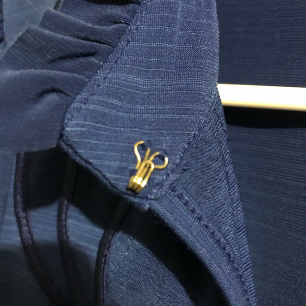 Blouse - Picture 4 of 6